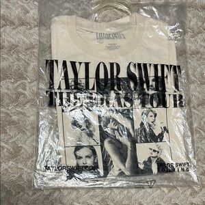 Taylor Swift Cream Short Sleeve Tee Purchased during London 2024 But never worn